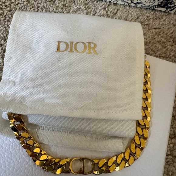 Christian Dior 30 Montaigne Short Necklace Gold Chain Necklace - Picture 7 of 10
